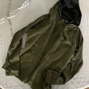 🌞New Listing🌞 Youth UnderArmor Zippered Jacket